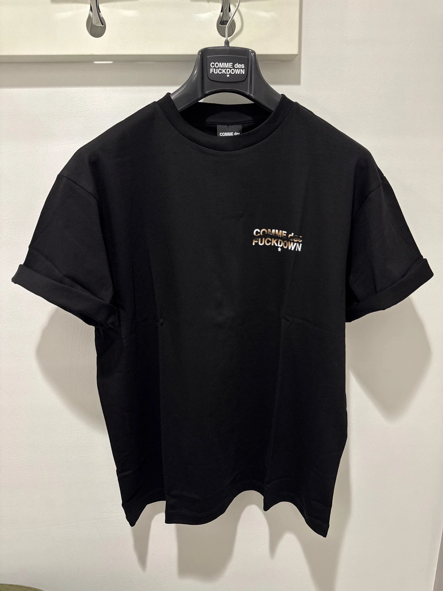 T-shirt Comme Des Fuckdown