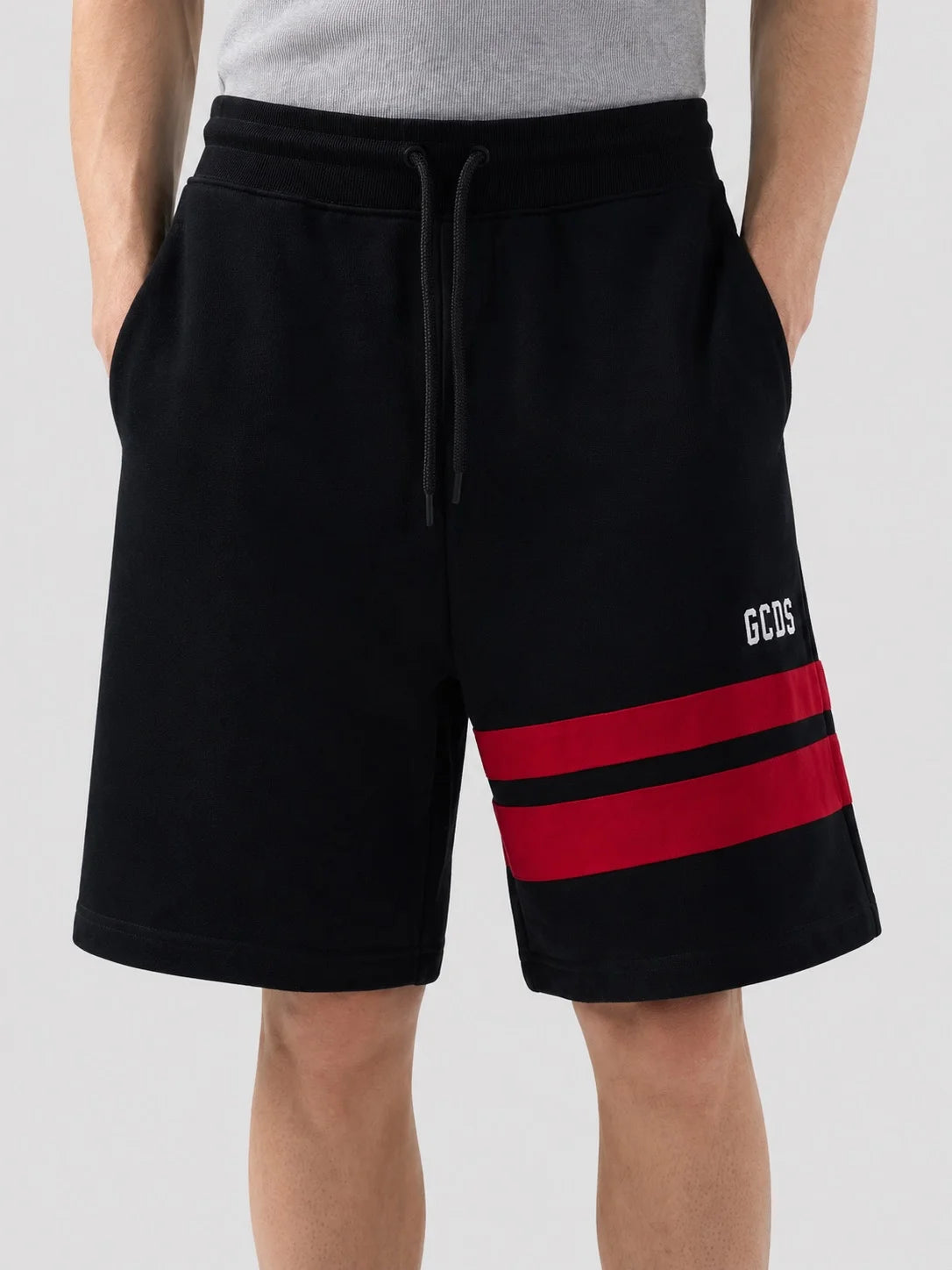 Shorts GCDS
