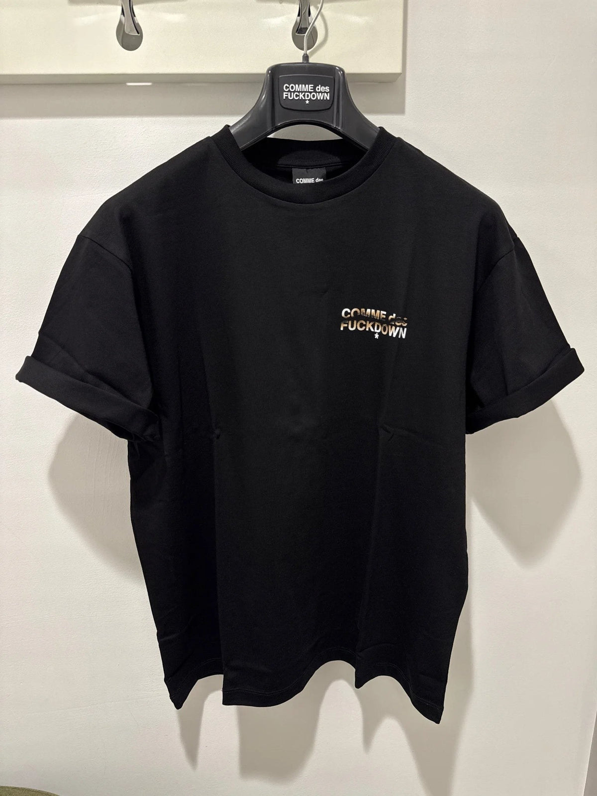 T-shirt Comme Des Fuckdown